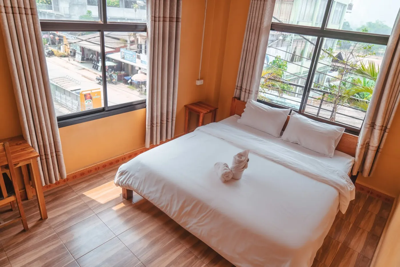 Double room at Vang Vieng Sunset Guesthouse