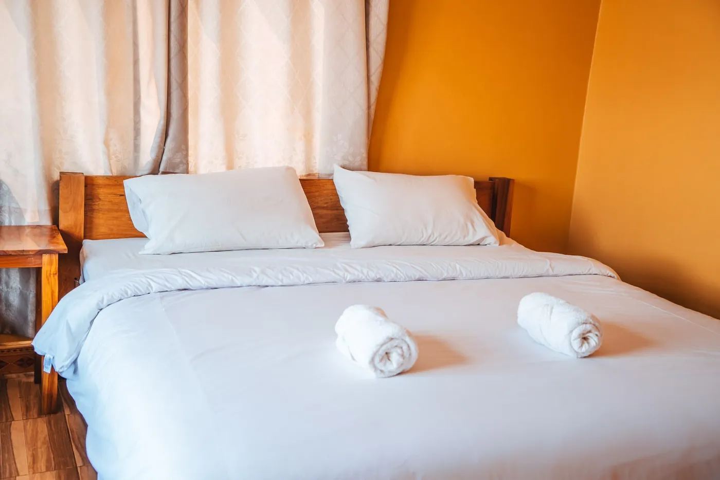 Bright, comfortable double room at Vang Vieng Sunset Guesthouse